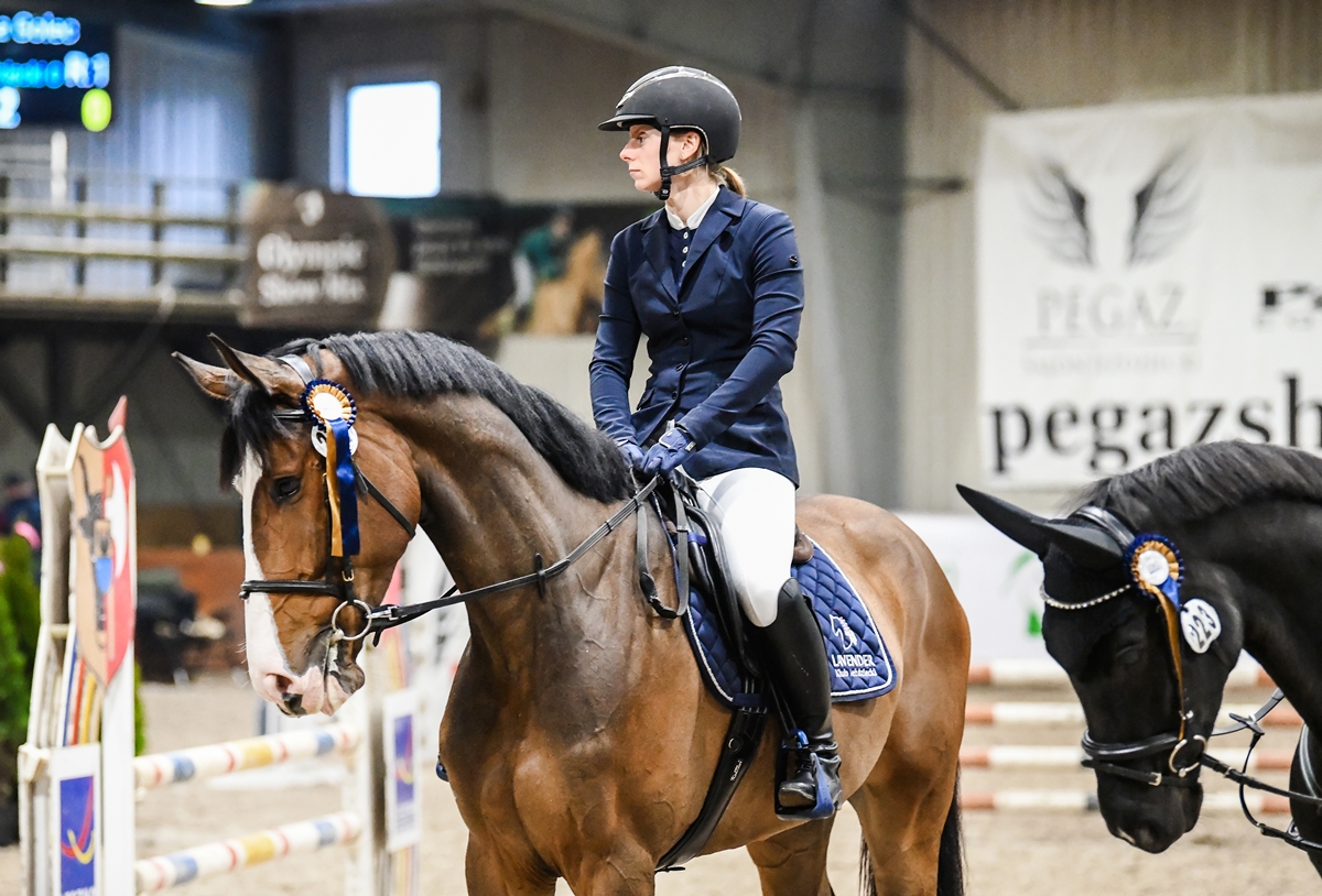 para kon jezdziec podczas zawodow